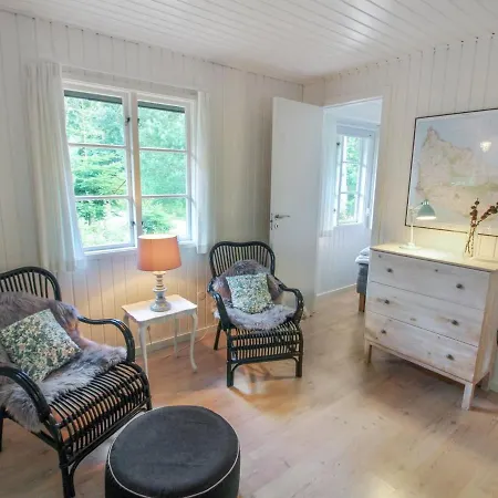Holiday home Gustav - 250m From The Sea In Bornholm By Interhome
